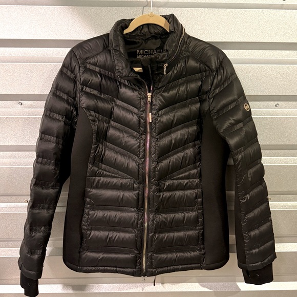 Michael Kors Packable Down Puffer Jacket XL Black Quilted Gold Zip Hidden Hood - Picture 1 of 9